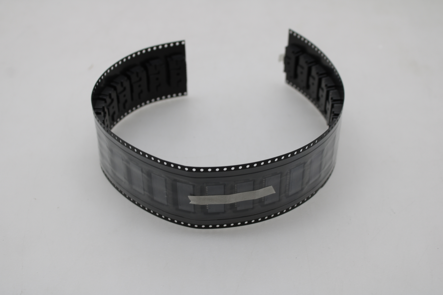 B-flokks EPT One27 hallandi 26 pinna lárétt tengiklemmur, festur lárétt á rafrásarplötuna, 25 stykki