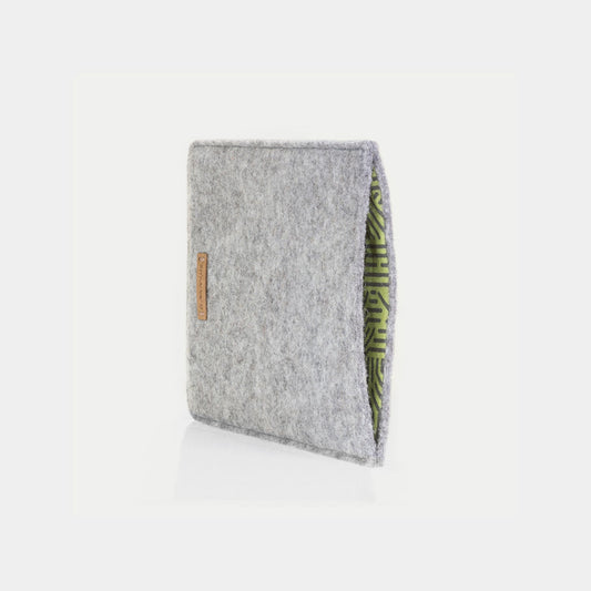 Hülle für Kobo Clara Color | aus Filz und Bio-Baumwolle | hellgrau - stripes | Modell "LET"