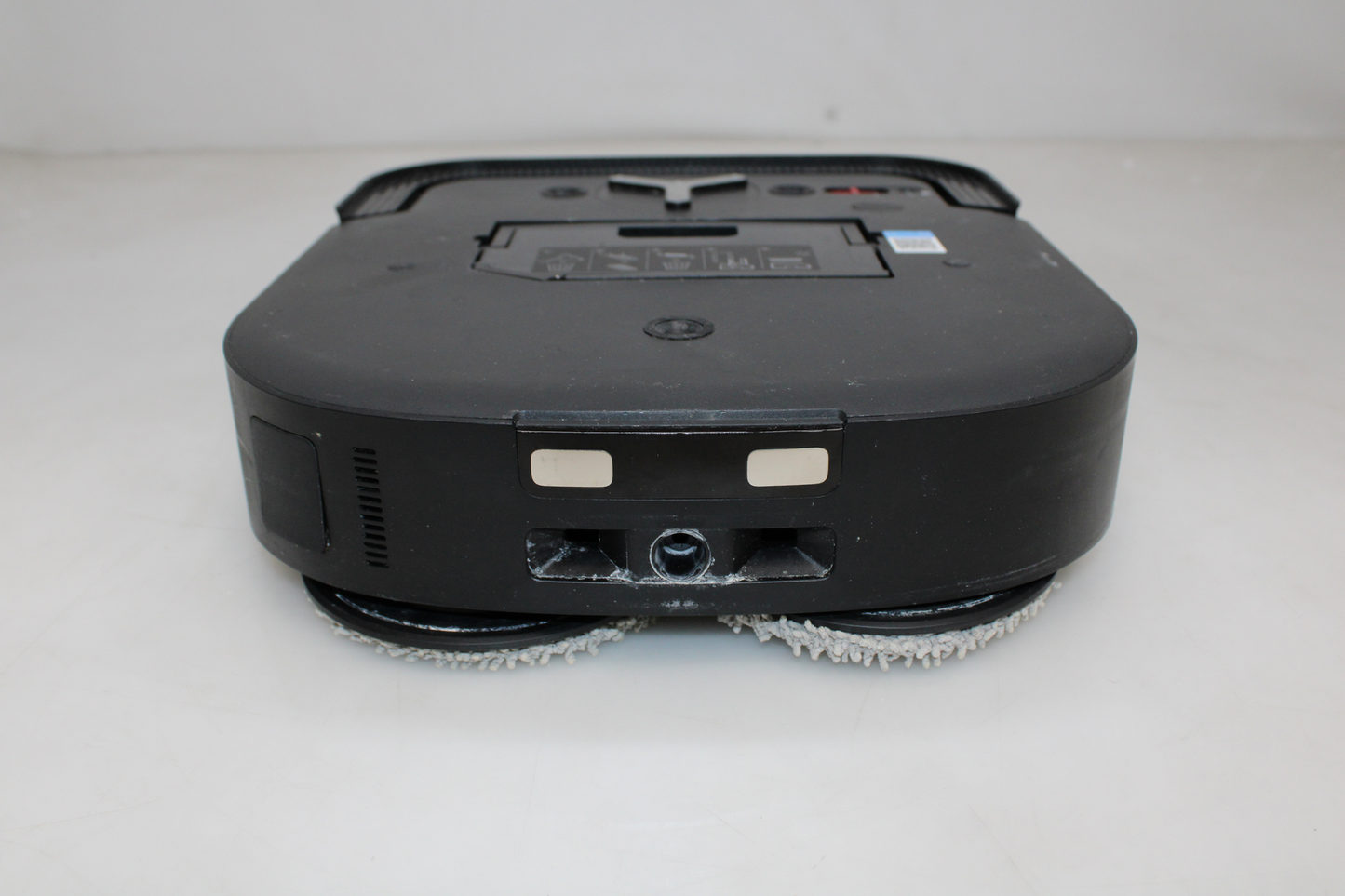 B-lager Ecovacs Deebot X2 Omni ryksuga/moppuvél. Sjá texta/mynd.