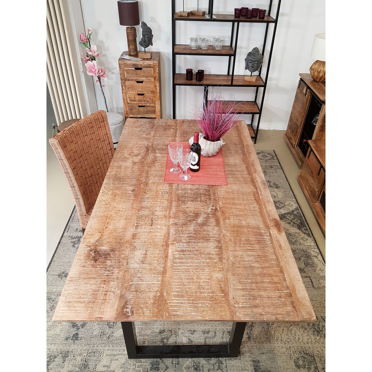 Borðstofuborð - Liverpool - 120x80 - 160x90 og 200x100 cm - úr gegnheilu mangóviði