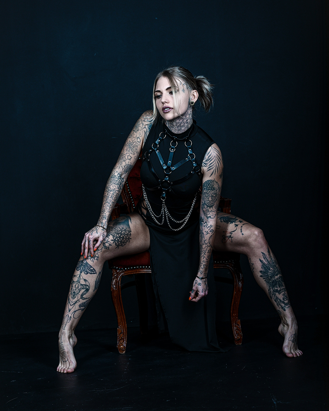 Elegant Black Sleeveless Bandage Dress