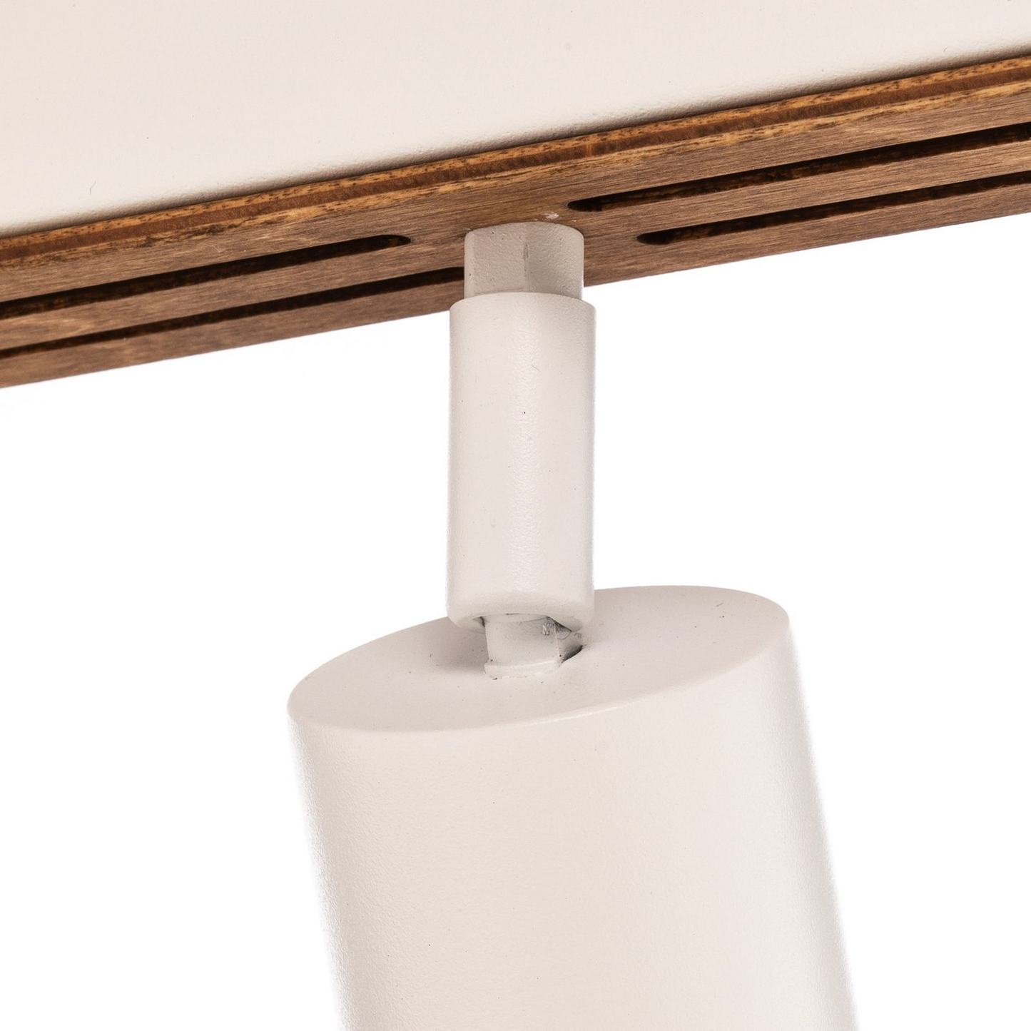 B-flokks Envostar loftkastarlampi Tino sex ljósa hvítur viður