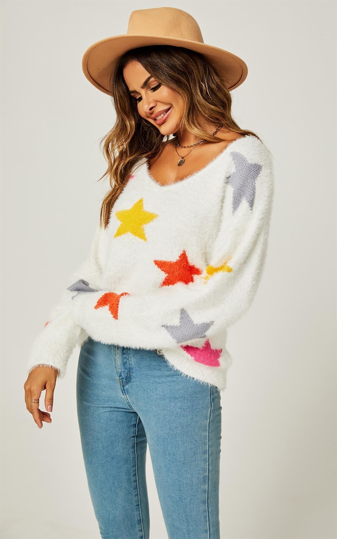 Relaxed Soft Comfy V Neck White Star Pattern Jumper Top In White