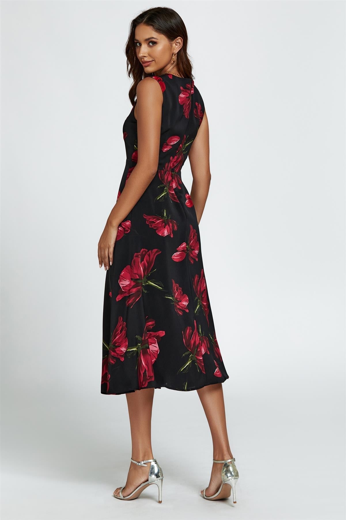 Floral Print Heart Neck Midi Dress In Black