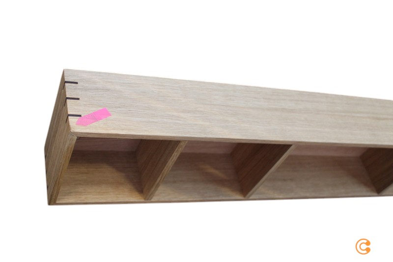 Ferm Living Bon vegghilla í B-flokki, geymsluhilla á vegg, hengihilla. Sjá texta/mynd.