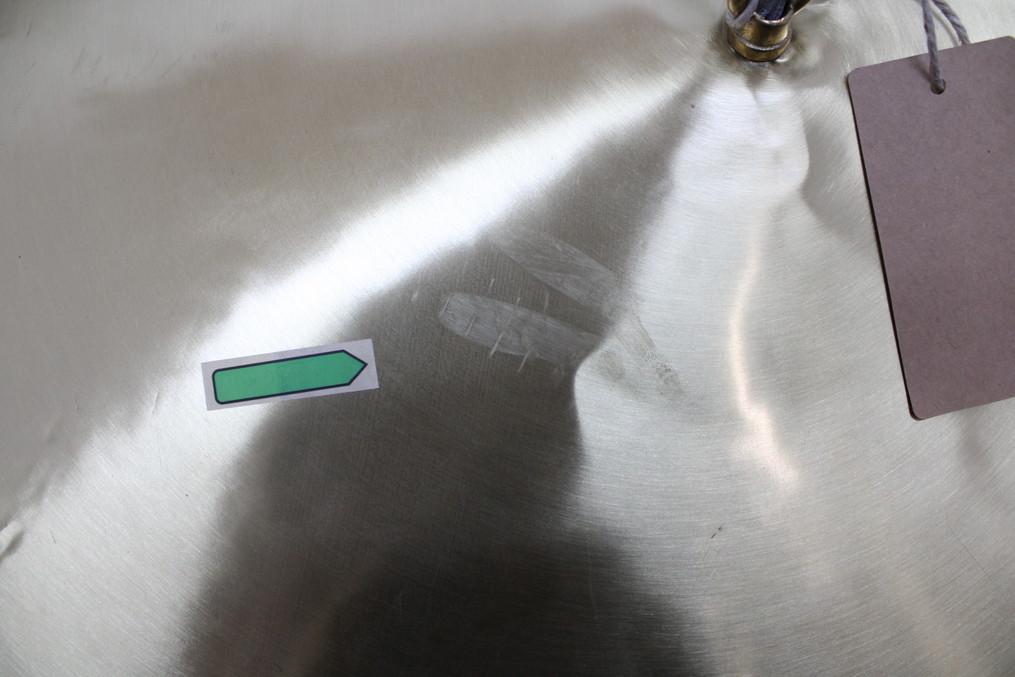 B-flokks Gervasoni Brass 95 hengilampi, matt messing. Sjá texta/myndir.