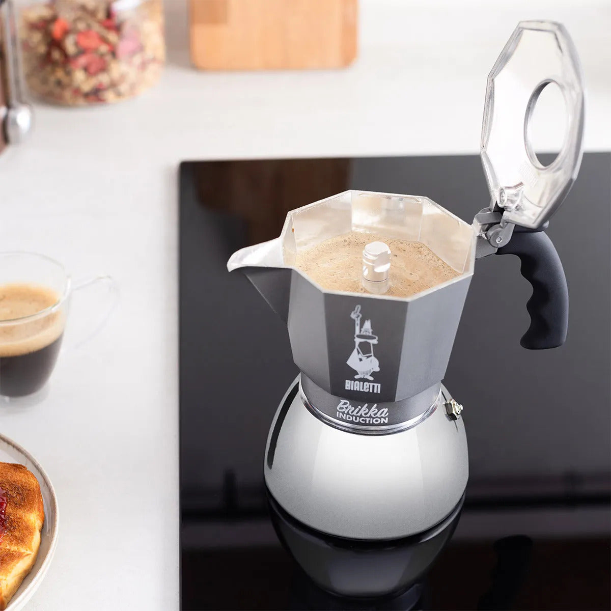 Bialetti Brikka Induction – 4-Cup Moka Pot for Rich Espresso