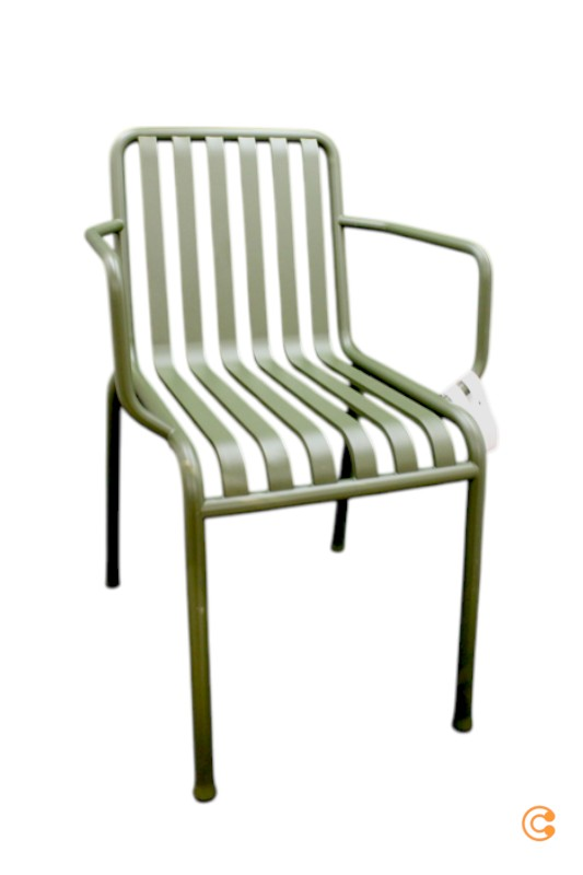 Hægindastóll, garðstóll og veröndarstóll frá Hay Palissade í B-flokki. Sjá texta/mynd.