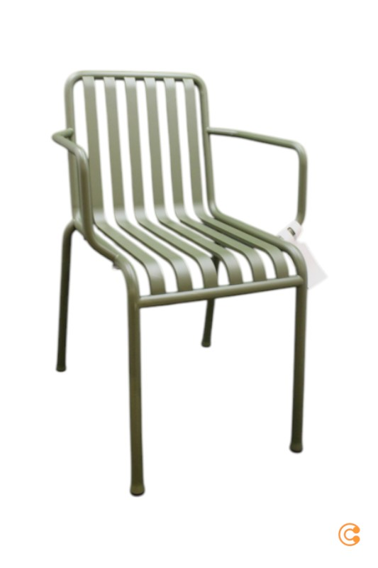 Hægindastóll, garðstóll og veröndarstóll frá Hay Palissade í B-flokki. Sjá texta/mynd.