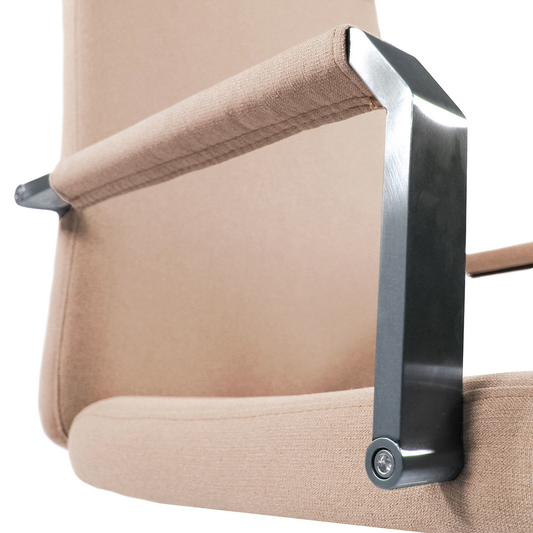 Skrifstofustóll frá Hjh Office á lager, snúningsstóll Saranto Plus I, beige áklæði, stólhúsgögn úr hægindastól.