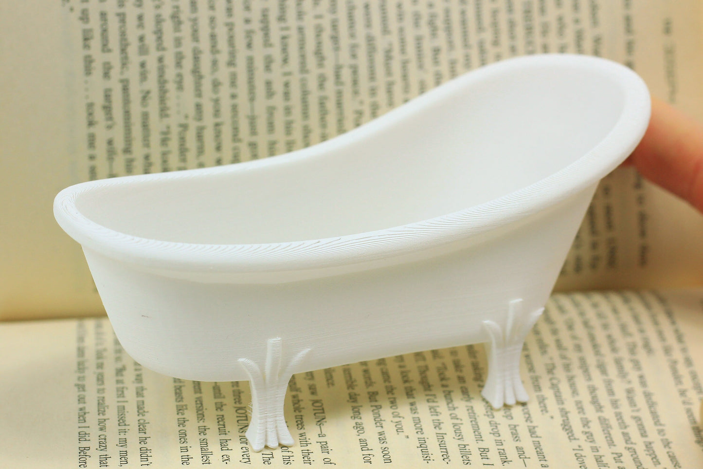 1:12 Scale Miniature Bathtub | Modern Dollhouse Bathroom Furniture | Luxury 3D Printed Bathtub Made in Germany