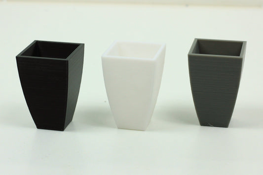 Modern Square Flower Pot | 1:12, 18, 24 Scale Dollhouse Decor | 3D Printed Miniature Made in Germany