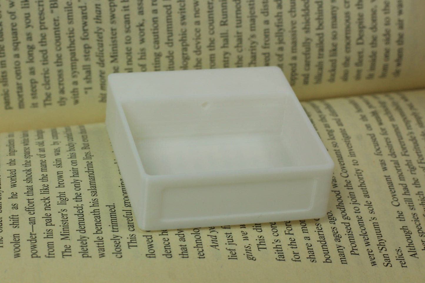 Modern Farmhouse Sink | 1:12, 18, 6 Scale Dollhouse Kitchen Furniture | 3D Printed Miniature