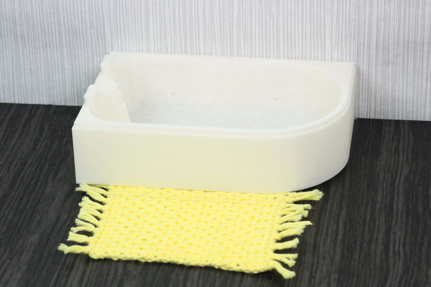 Whirlpool Bathtub | 1:12, 18 & 24 Scale Dollhouse Bathroom Furniture | 3D Printed Miniature