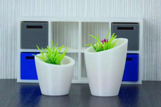 Round Stylized Vase - Dollhouse Miniature Furniture 1:12 Scale