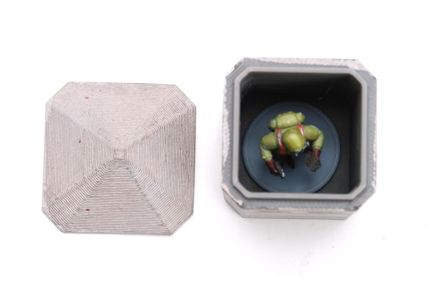 DDR / Soviet Cold War Era - Observation Bunker- 3D Printed Miniature Wargaming Terrain