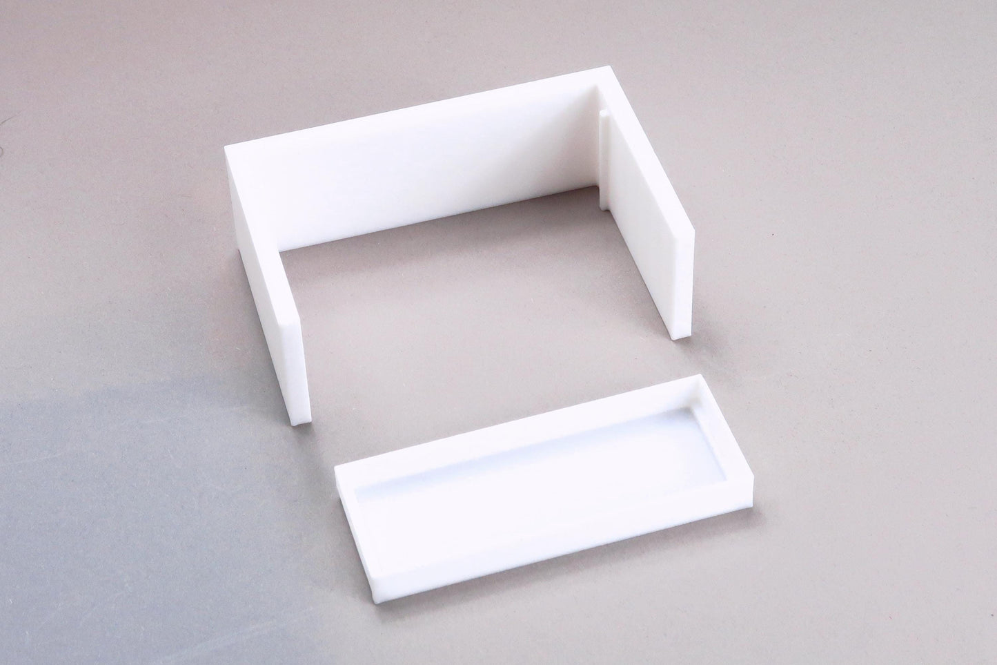 Modern Make-up / Writing Desk | 1:12, 18 & 6 Scale Dollhouse Furniture | 3D Printed Miniature