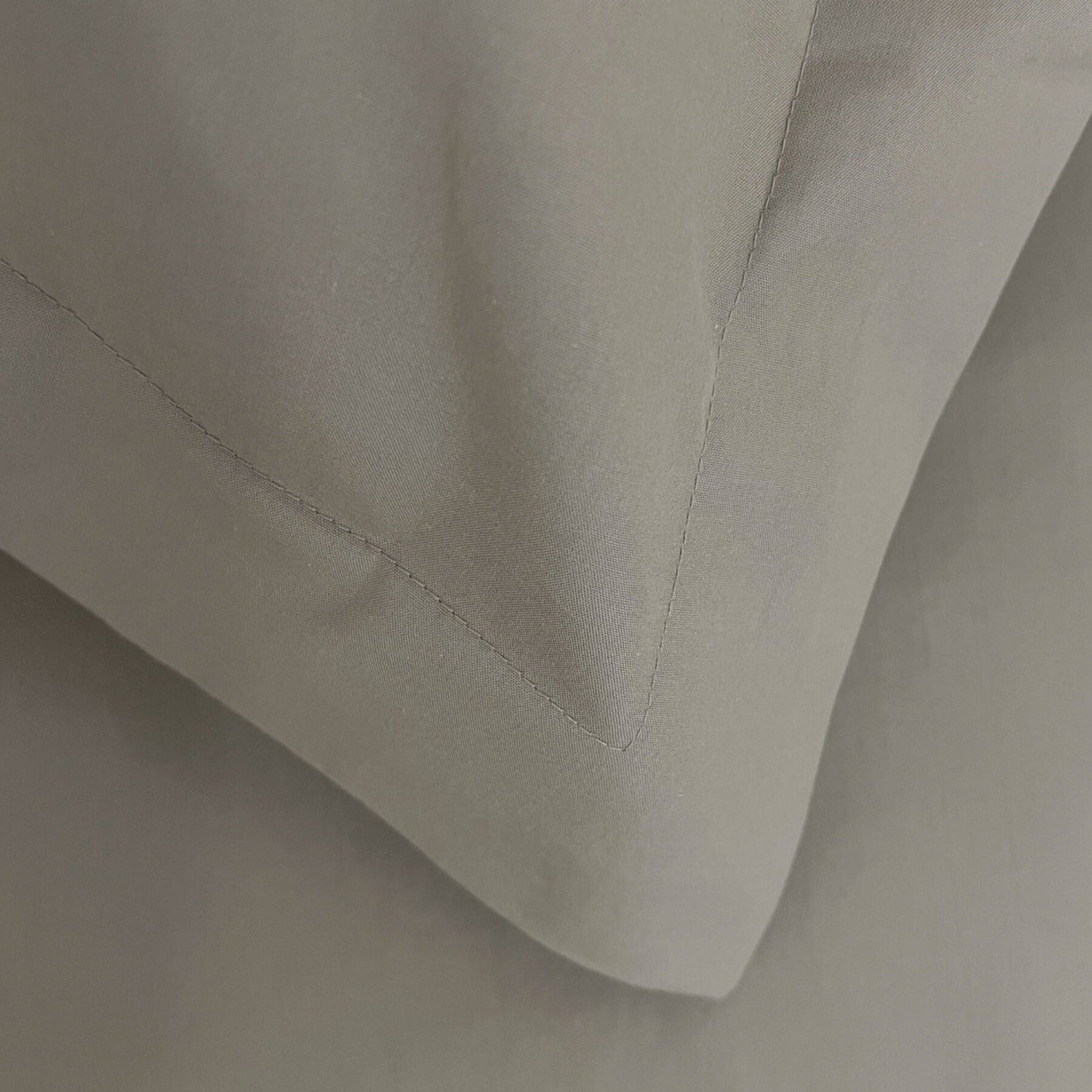 Koddaver úr bómullarperkali frá Grand Hotel