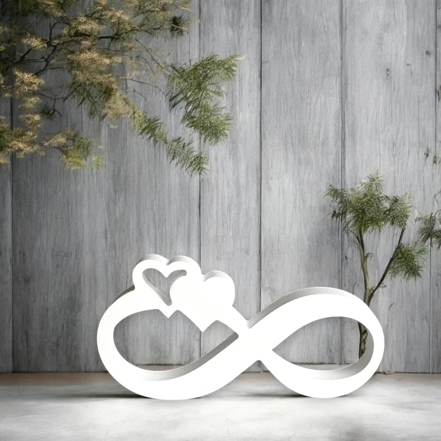 Infinity-Deko mit Herz – Symbol unendlicher Liebe im modernen Design
