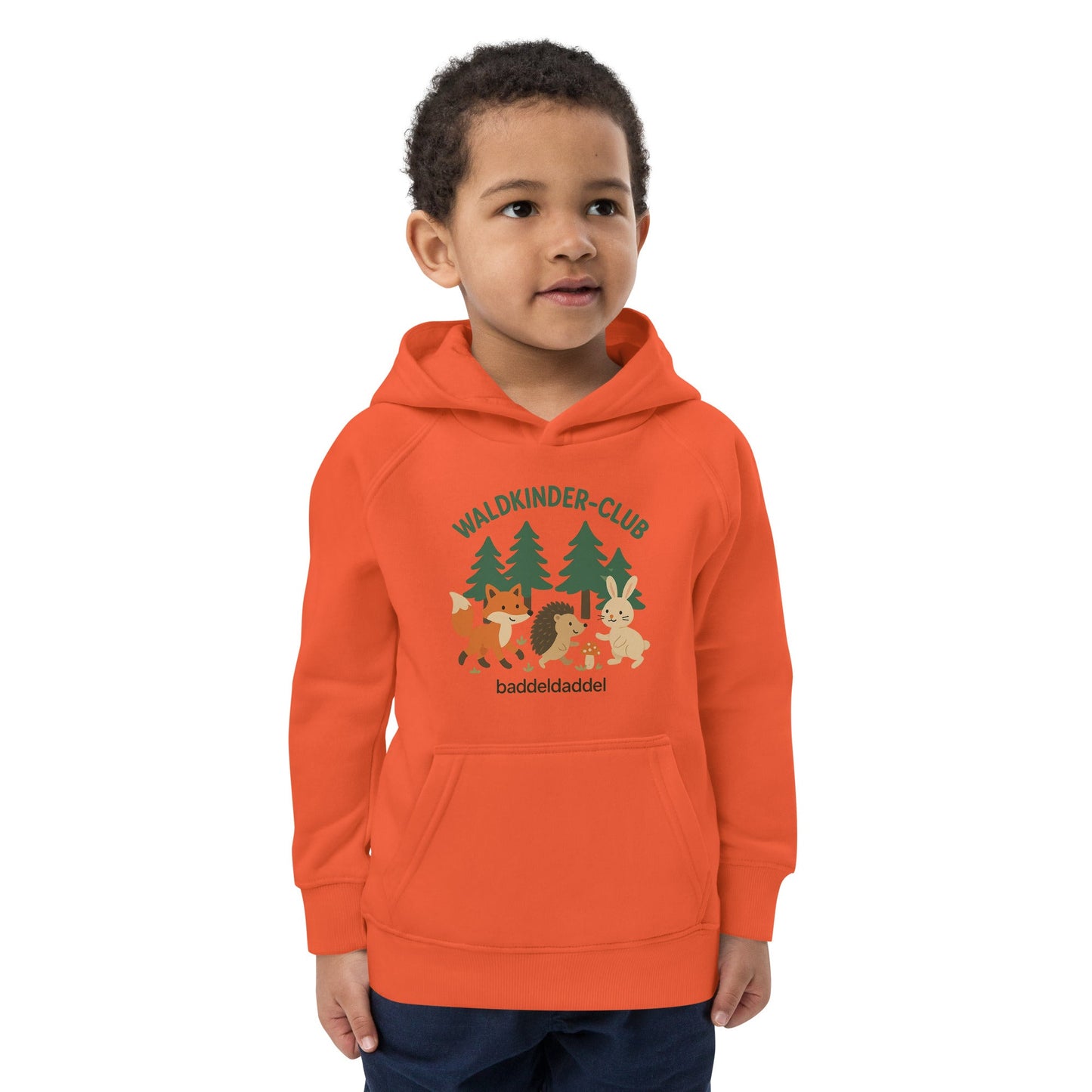 Kinder-Hoodie Waldkinder Club – Abenteuer beginnen draußen im Baddeldaddel Design