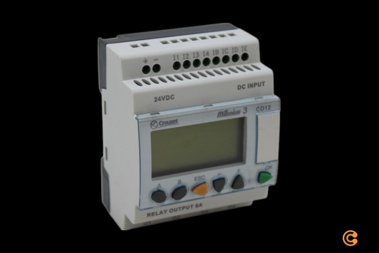 Crouzet Millenium 3 CD12 24V/DC PLC stýrieining af B-flokki, 90 mm há. Sjá texta/mynd.