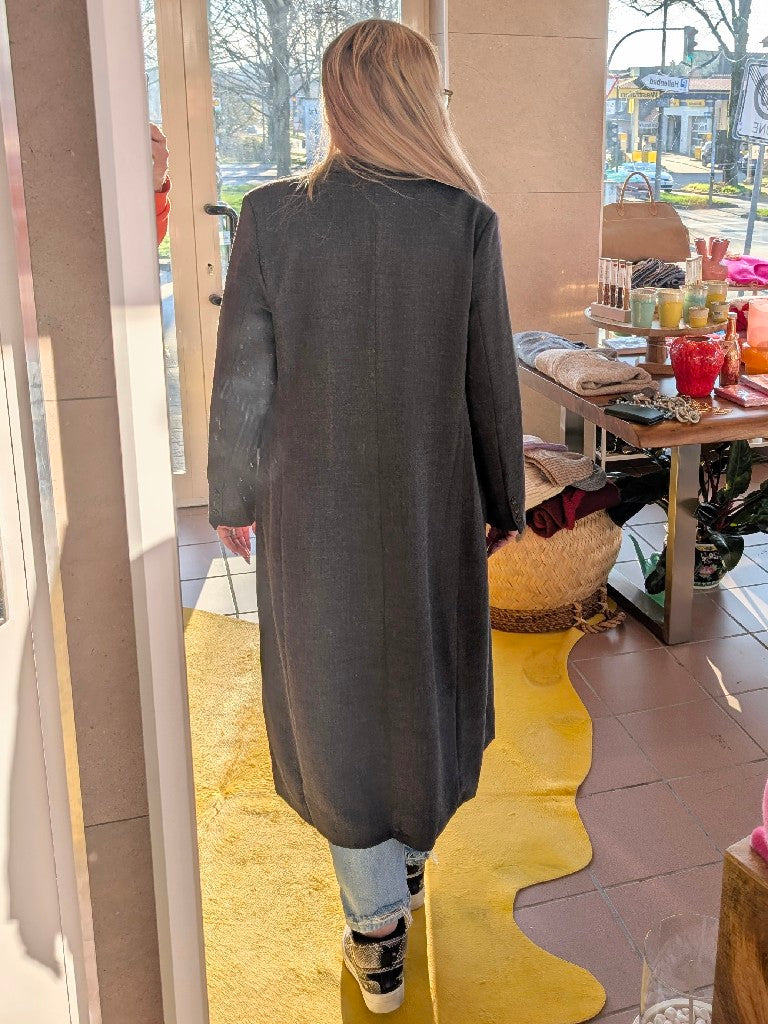 Eleganter doppelreihiger langer Blazer Mantel in Anthrazit für Damen von ATTENTIF