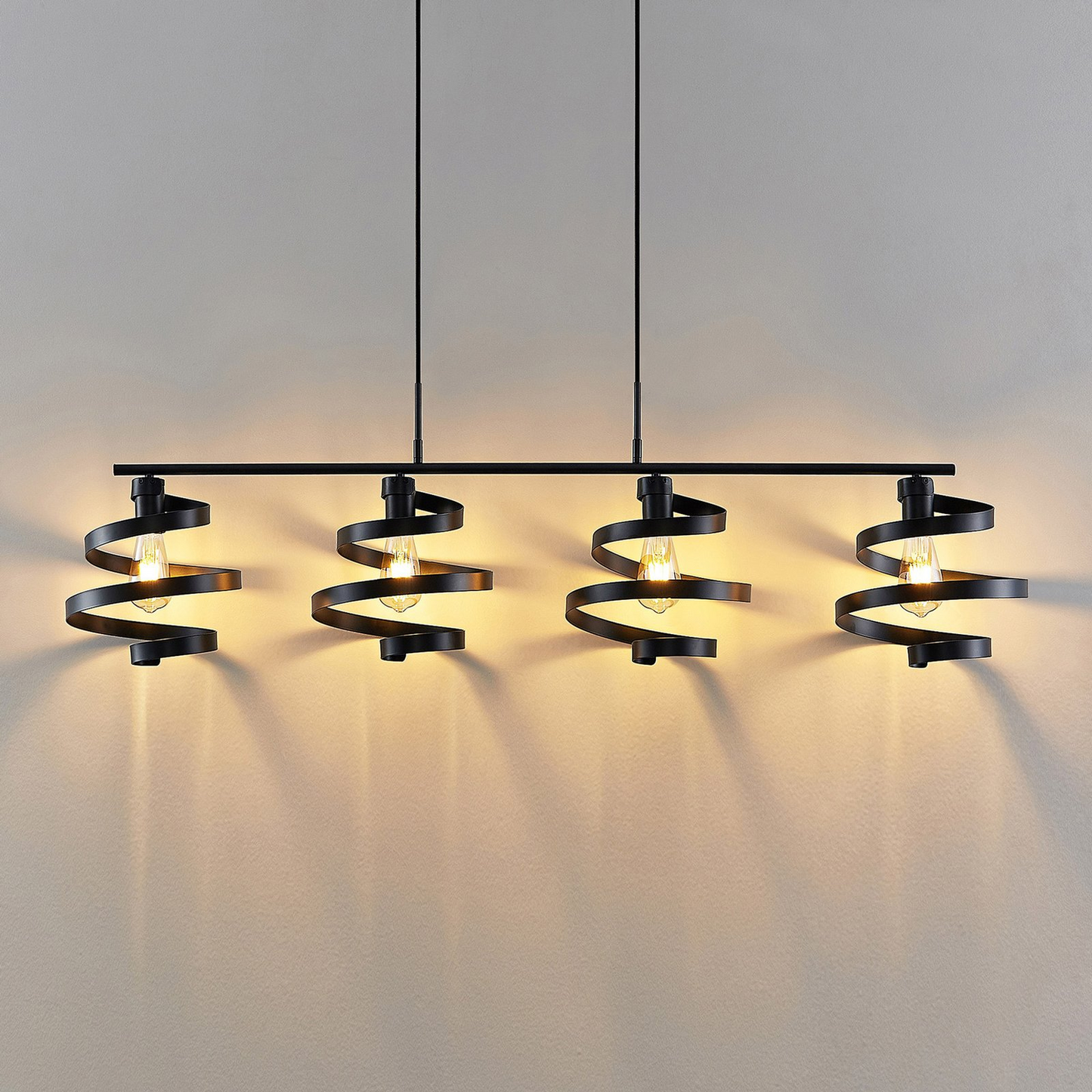 B-Ware Lindby Colten Hängeleuchte Pendelleuchte Deckenlampe Lampe 4 Flammig Schwarz92