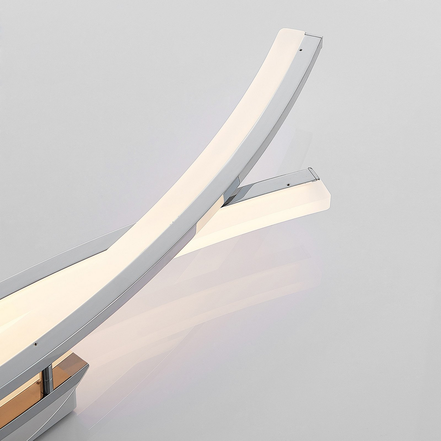 B-grade Lindby Elarit LED ceiling lamp, light fixture, pendant lamp, chrome-plated