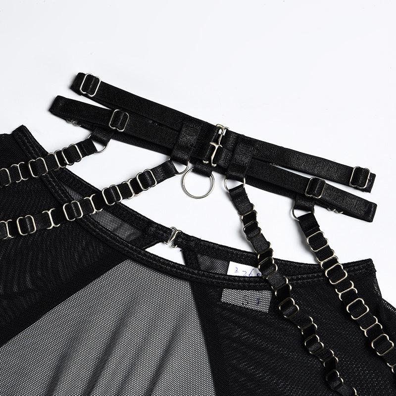 Cut Out 4-Piece Garter Belt