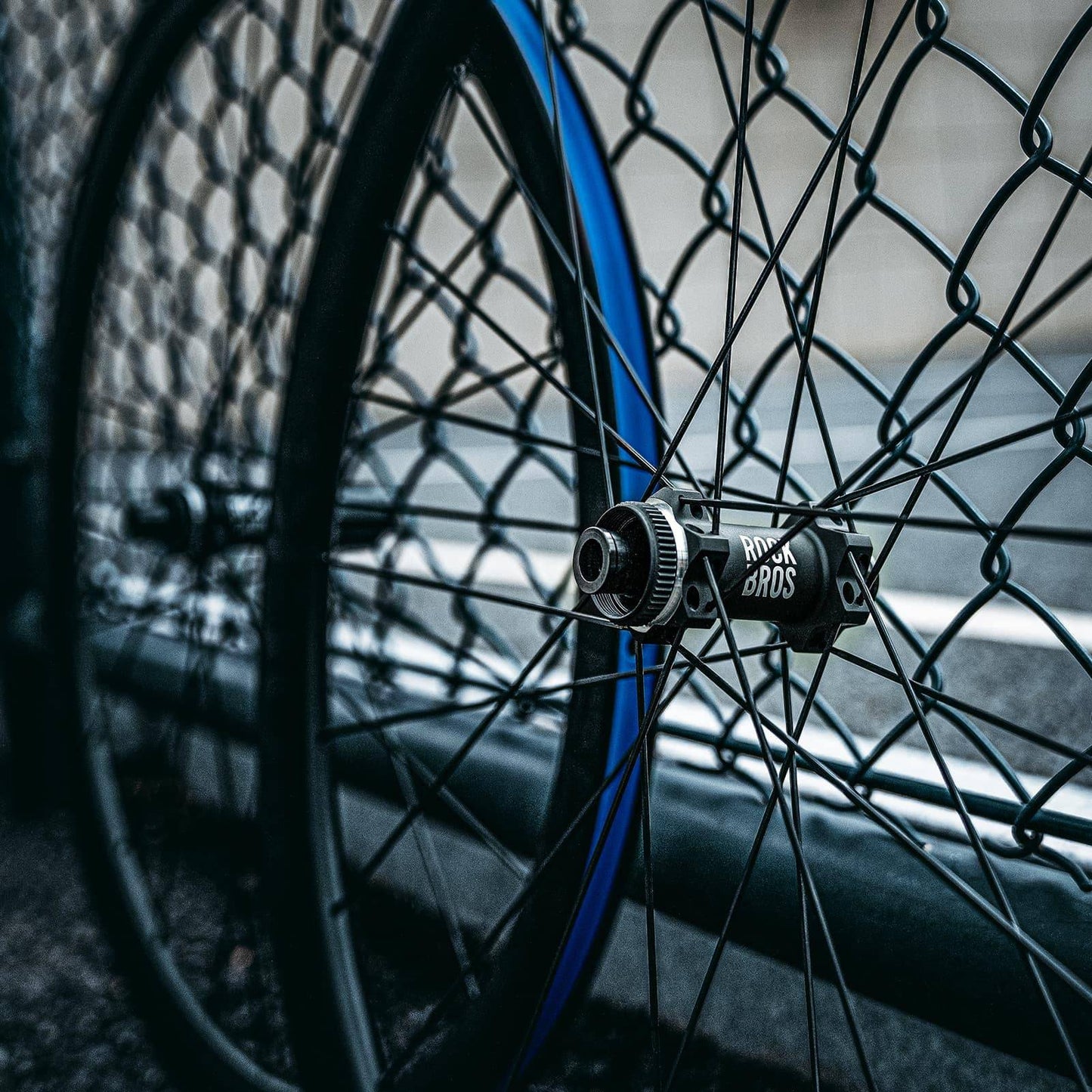 ROCKBROS 700C Carbon Wheelset 38mm Disc Brake Thru Axle Wheel Set for Road Bike