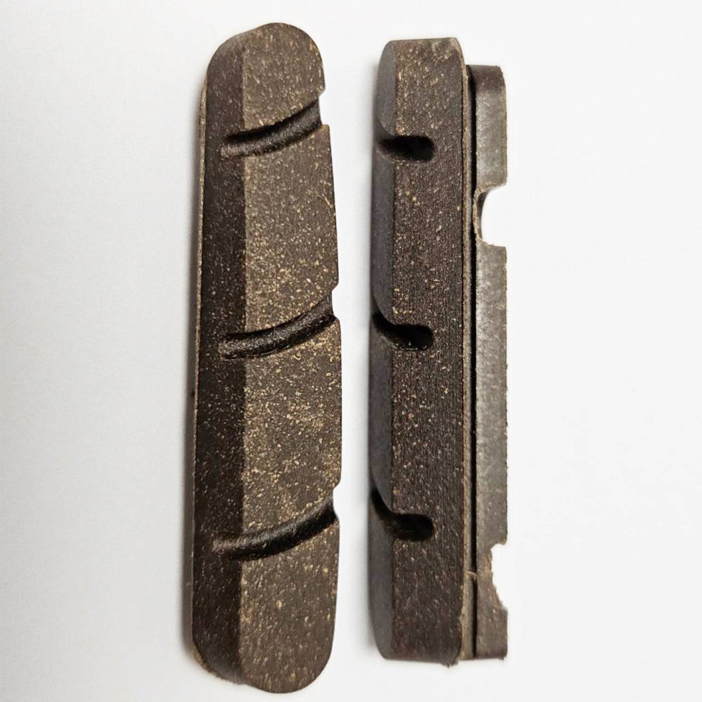 ROCKBROS Bremsbeläge für Carbonfelgen - Hochleistungs-Felgenbremsbeläge mit Explosionsschutz