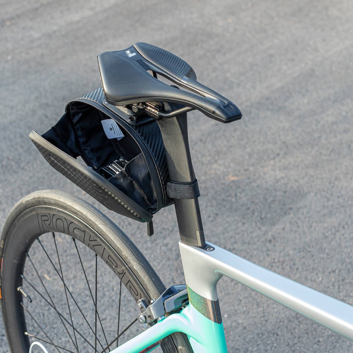 ROCKBROS reiðhjólasaddataska fyrir MTB/Götuhjól/Samanbrjótanleg hjól, vatnsheld, svört