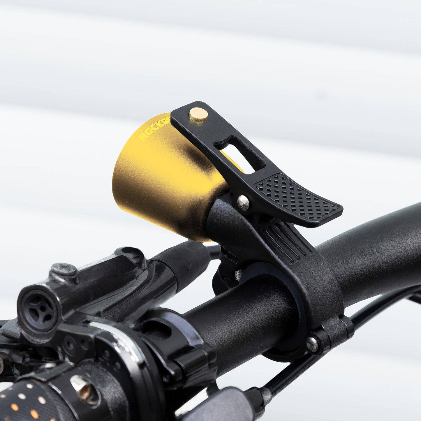 ROCKBROS Bicycle Bell Loud Retro Bell for MTB Road Bike Four Colors