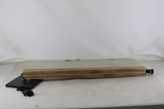 B-flokks Euluna gólflampi Elegance, standlampi, lampi, ljósabúnaður, gölluð vara 