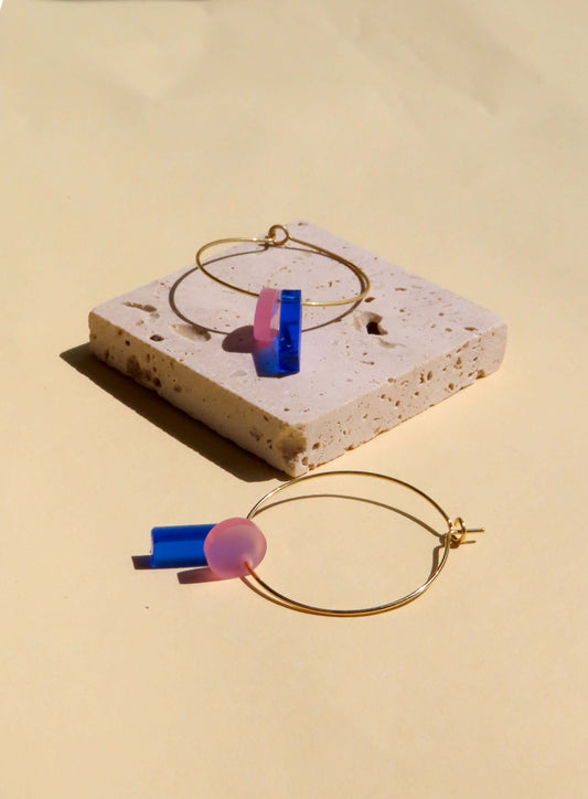 Dots mit Stick Hoops aus vergoldetem Edelstahl in königsblau & eisrosa