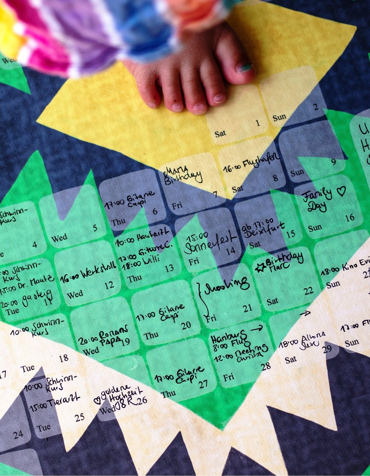 Takmörkuð upplaga af veggdagatali // Kelim Classic grænn